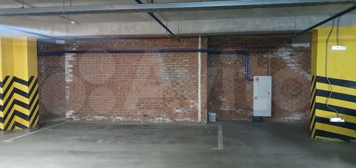 Машиноместо, 14 м²