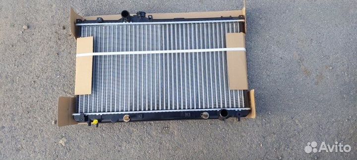 Радиатор двс Lexus Is200 1998-2005