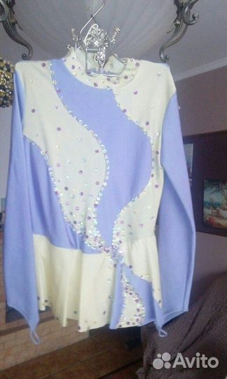 Платье для фигурного катания на 5-6 лет