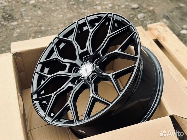 Диски Vossen HF-2 R18 5x114.3