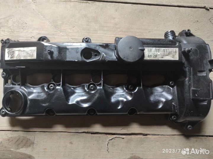 Клапанная крышка мерседес gla