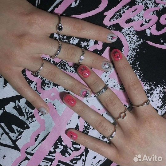 Маникюр, наращивание ногтей, свердловский район