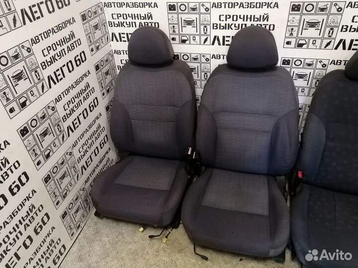 Сиденье салонное для Nissan Primera P12E