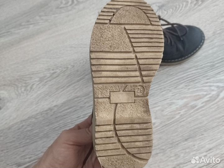 Полуботинки на мальчика 29р-р