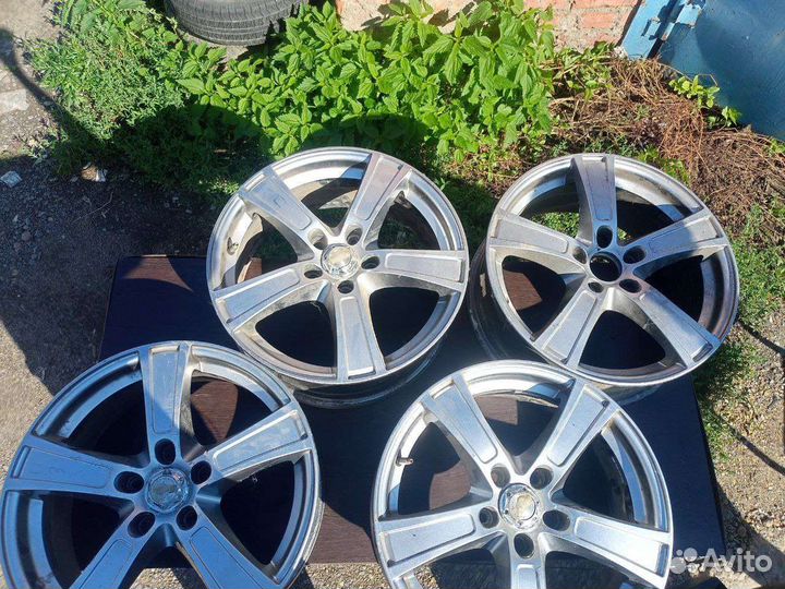 Диски r17 Nissan X-trail