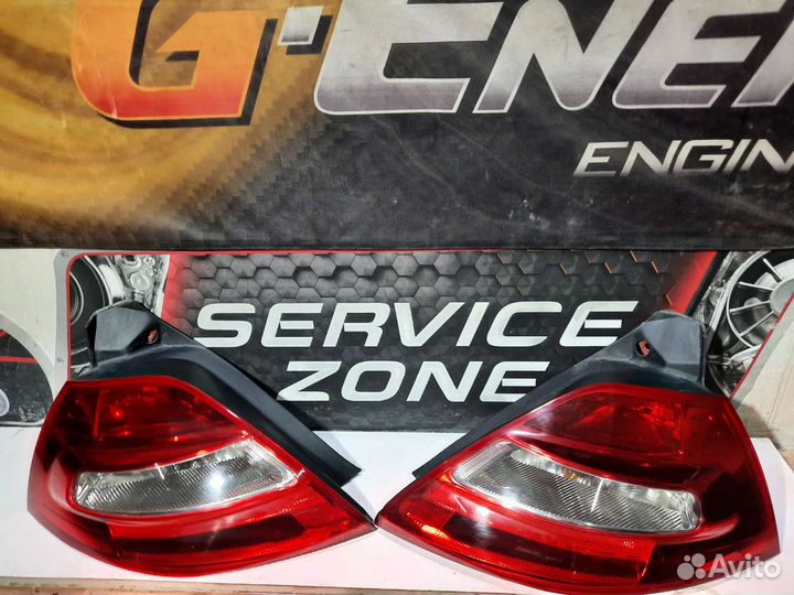 Фонарь задний правый Renault Megane 2 хэтчбек