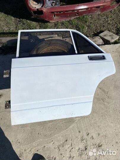 Дверь левая задняя ваз 2107 2105