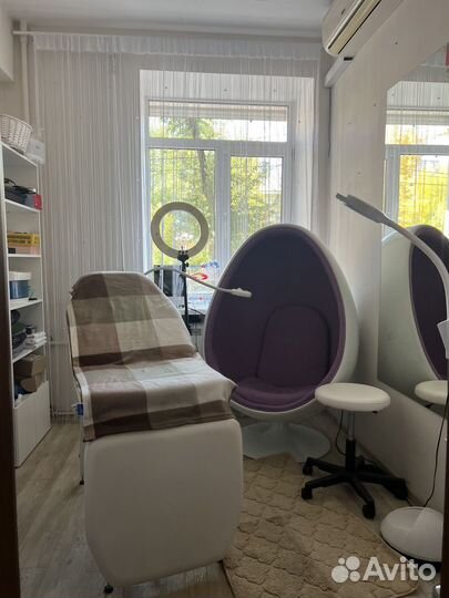 Аренда кресел для мастеров салона красоты