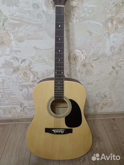 Акустическая гитара бу