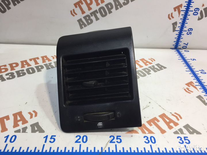 Мерседес Вито Дефлектор печки