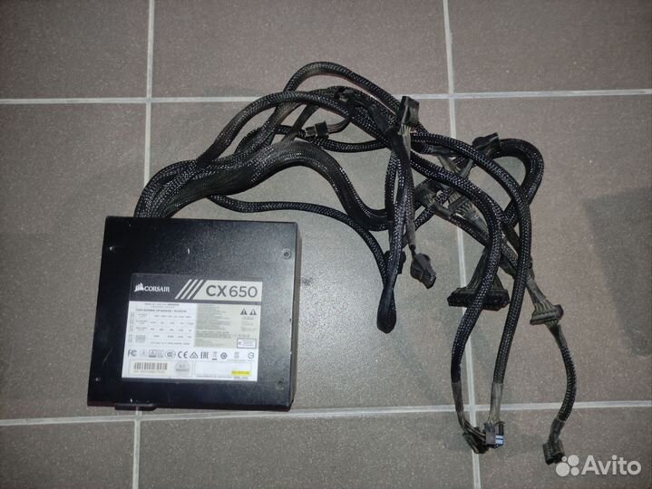 Блок питания corsair CX650