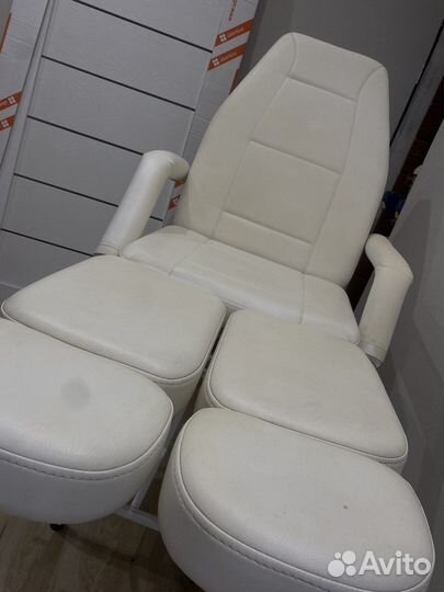 Педикюрное кресло герда 2