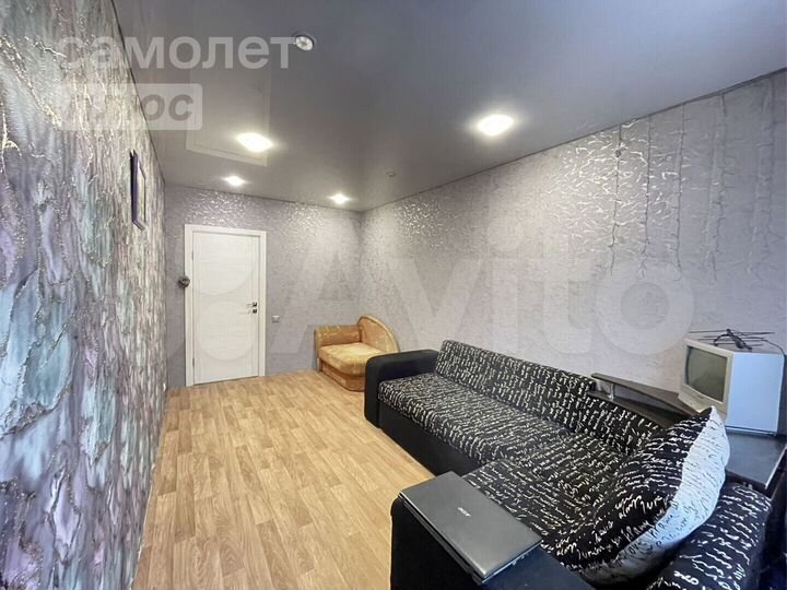 1-к. квартира, 38 м², 1/3 эт.