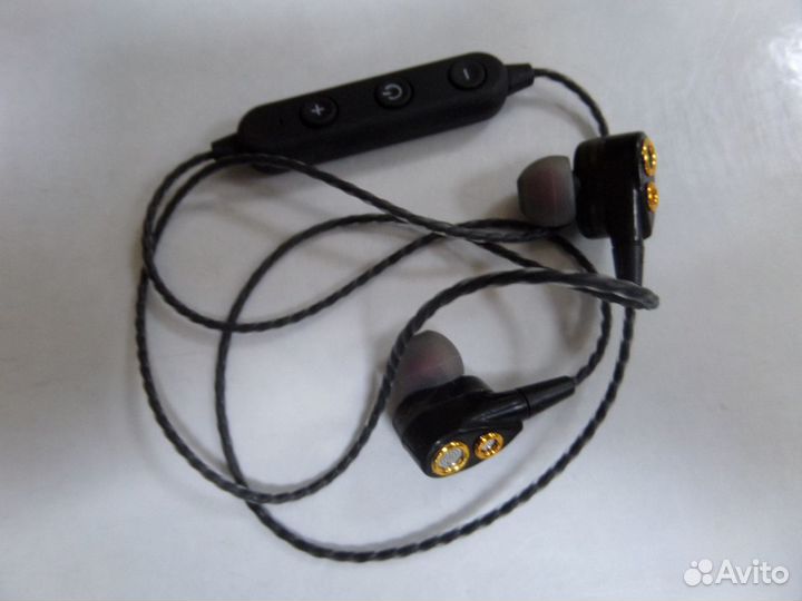 Беспроводные bluetooth наушники