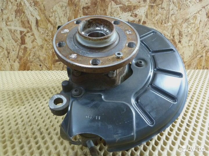 Кулак поворотный передний левый VW Tiguan 2007-2011 (1K0407255AA)