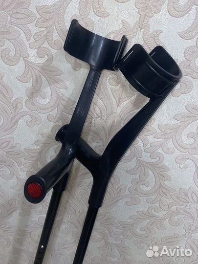 Костыли под локоть