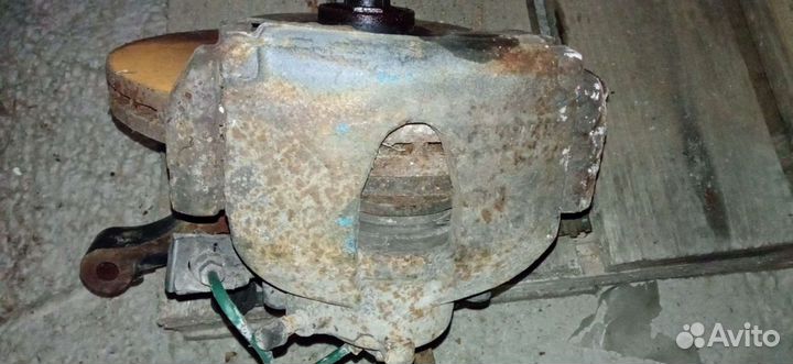 Renault laguna 2 в сборе поворотный кулак