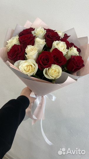 Розы доставка цветов Астрахань круглосуточно