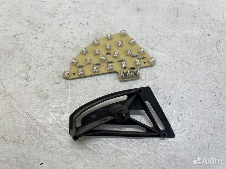 Патрон фонаря для Mercedes W220