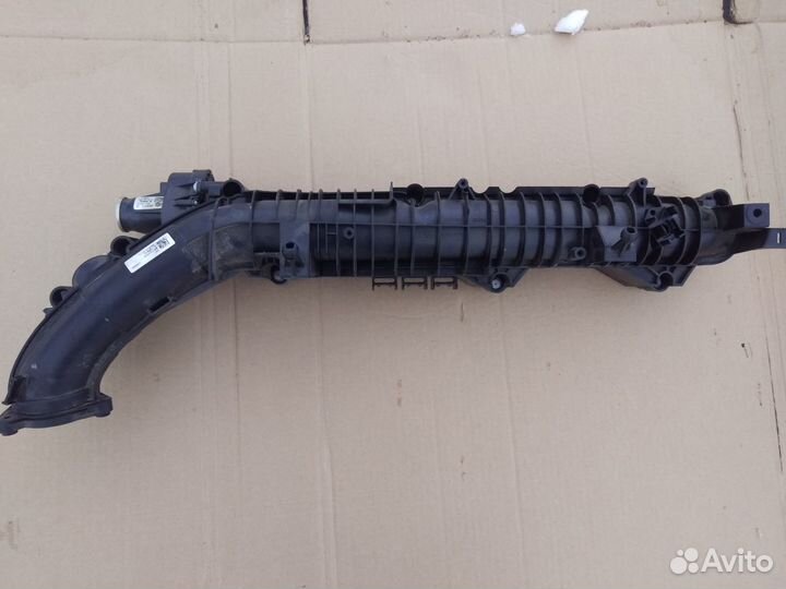 Коллектор впускной BMW 7 G11 G12 с 2014-20