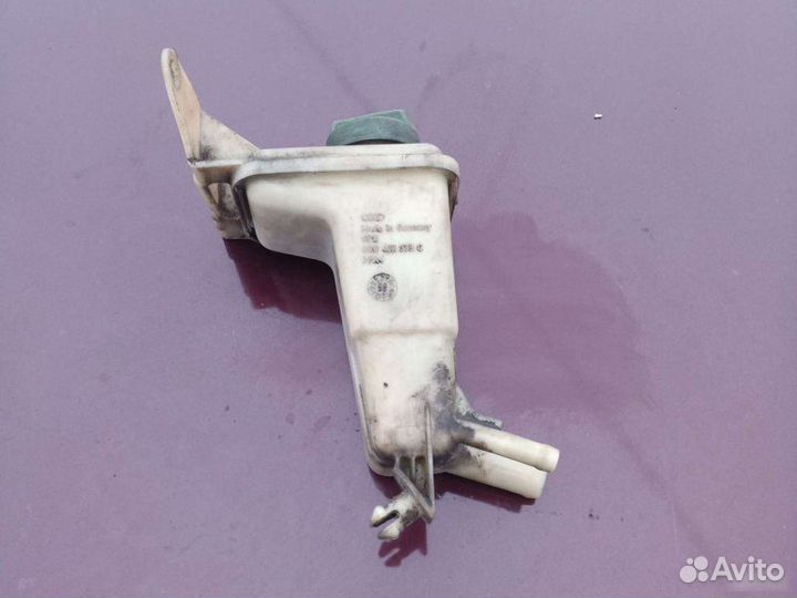 Бачок гидроусилителя Volkswagen Passat B5 седан