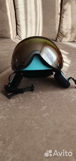 Шлем горнолыжный с визором