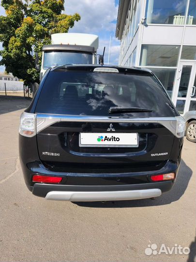 Mitsubishi Outlander 2.4 CVT, 2014, 99 000 км