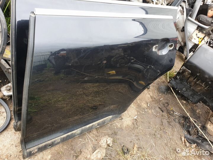 Дверь задняя левая vw touareg cayenne 955 957 черн