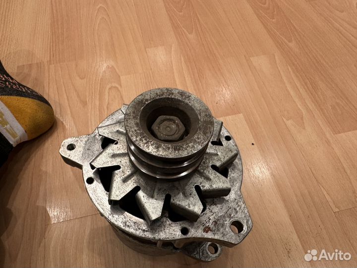 Генератор УАЗ 402