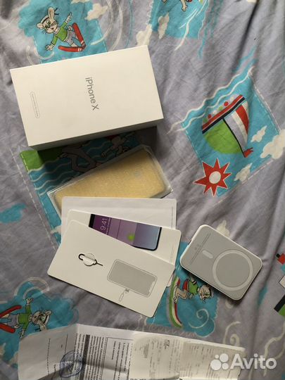 iPhone X, 256 ГБ