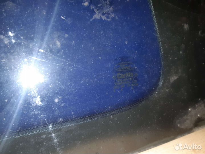 Заднее левое стекло Ford Focus 1 хэтчбек