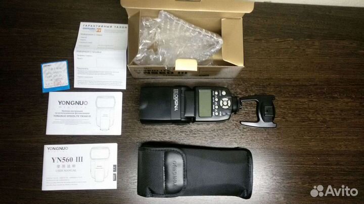 Фотовспышка YongNuo Speedlite YN-560III