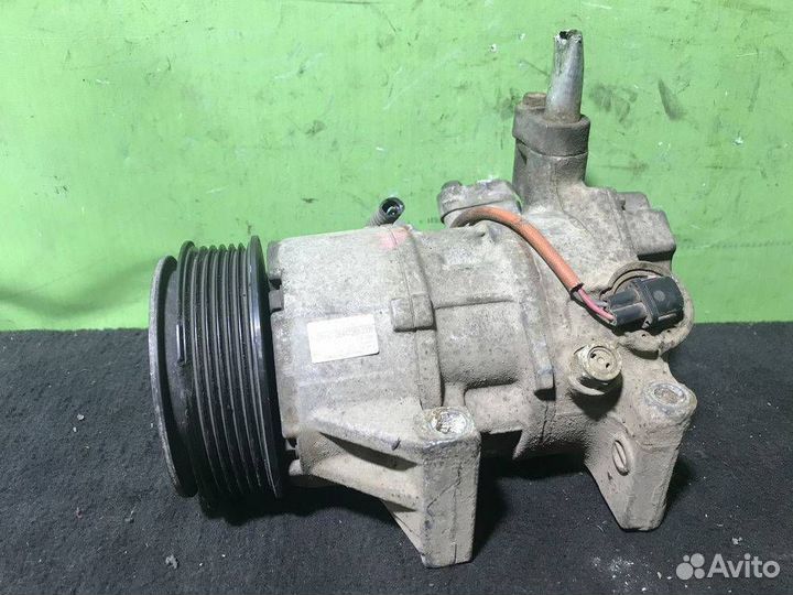 Компрессор кондиционера Toyota Yaris 2 2005-200