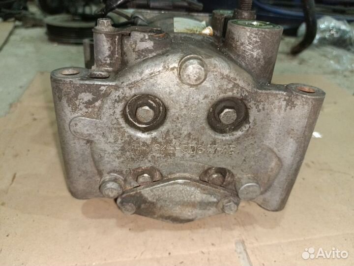 Компрессор кондиционера Ford Focus