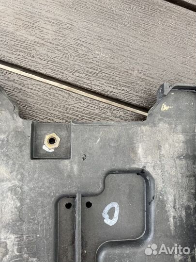 Площадка акб kia rio 3 hyundai solaris