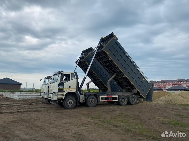 FAW J6 CA3310P66K24T4E5, 2023