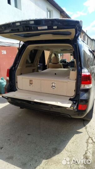 Органайзер спальник Toyota Land Cruiser 200