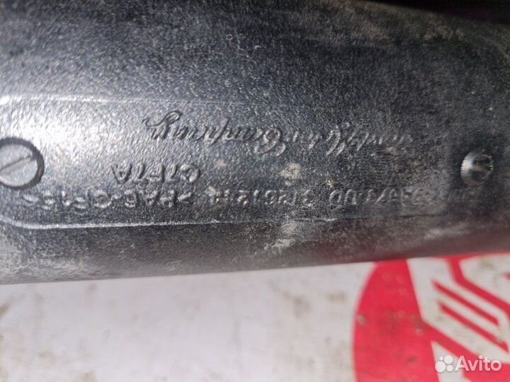 Патрубок интеркуллера Volvo V70 универсал B5254T6