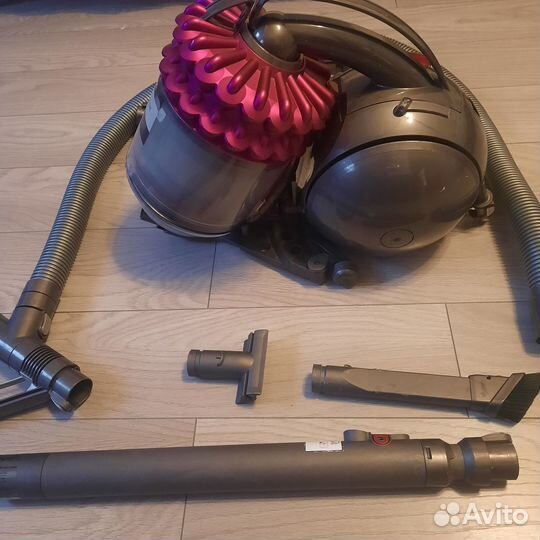 Пылесос dyson dc52