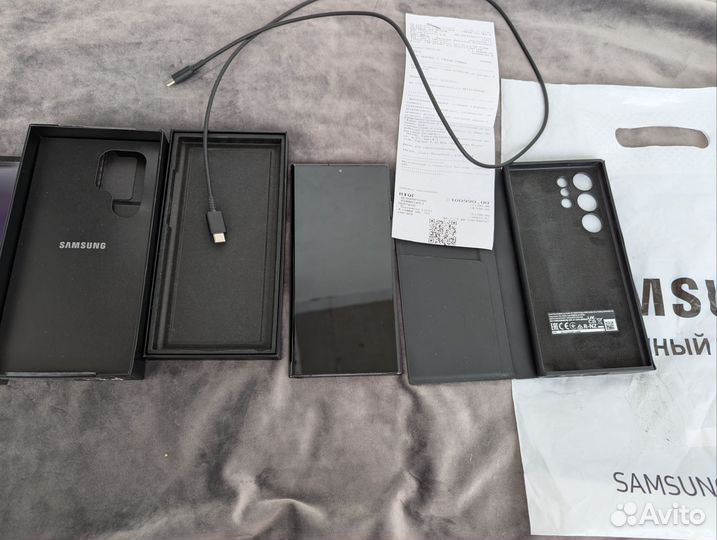 Samsung Galaxy S23 Ultra, 12/256 ГБ