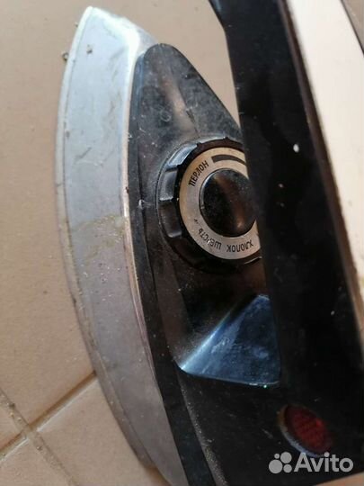 Утюг старинный