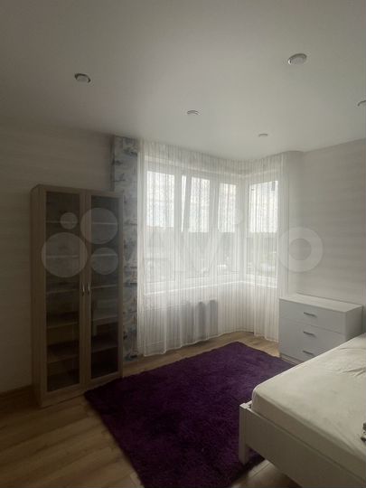 2-к. квартира, 60 м², 8/25 эт.