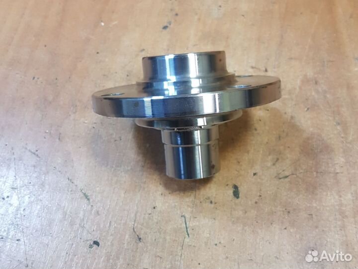 Ступица передняя audi 80 B3 1989-1991гг