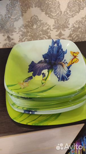 Набор тарелок
