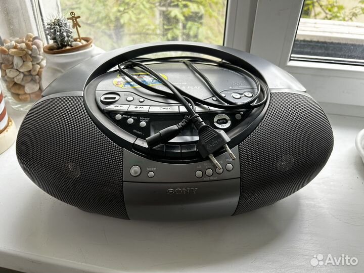 Магнитола Sony