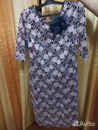 Нарядное платье