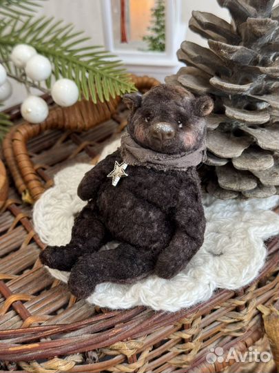 Мишка плюшевый