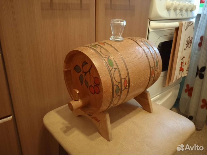 Декоративный Бочонок под вино