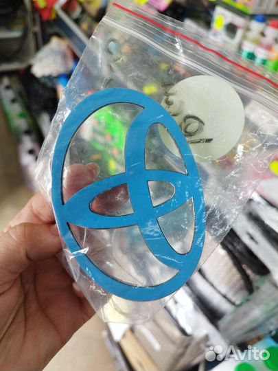 Эмблема тойота 10 см