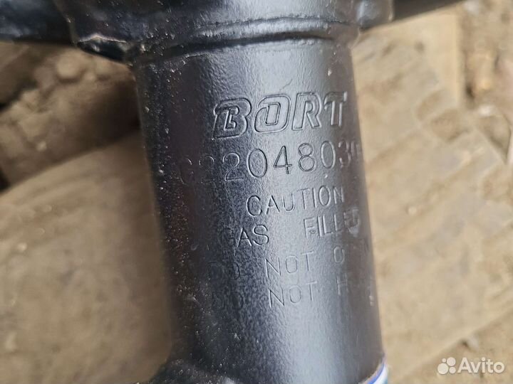 Передние стойки на kia cerato